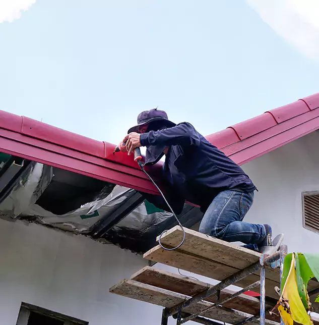 Expert Gutter and Roof Repair: Keeping White Plains Properties Dry and Protected