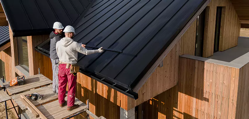 Metal Roof Maintenance in White Plains